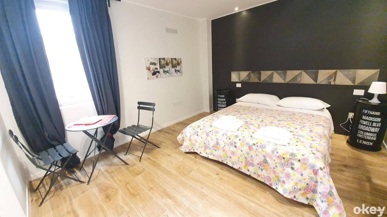 Seba Maison - Bari Centro Esterno foto