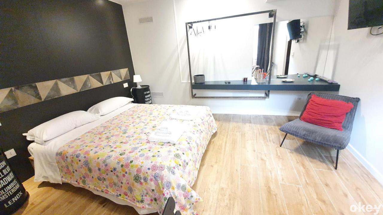 Seba Maison - Bari Centro Esterno foto